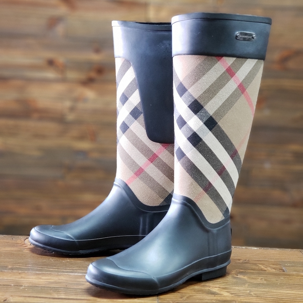 New Burberry Women's Check Panel Rainboots US 7